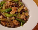 A picture of step 9 of Stir-fried Eggplants & chicken with soy sauce and ginger 🍆🐔.