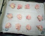 A picture of step 4 of Raspberry Lemon Cookies.