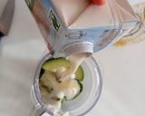 Foto langkah ke 4 dari resep Avocado Spinach Smoothie.