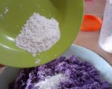 Foto langkah ke 3 dari resep Timus ketela ungu.