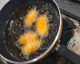 Foto langkah ke 5 dari resep Crunchy Cheesy Hashbrown.