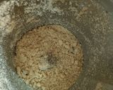 A picture of step 3 of Sattu Ladoo.