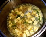 Foto langkah ke 5 dari resep Sayur Tauge Tahu Kaldu ayam.