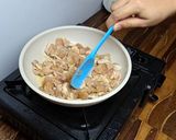 Foto langkah ke 2 dari resep Oseng Ayam Taichan.