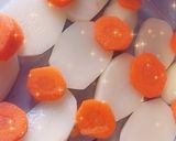 صورة لخطوة 1 من وصفة صينيه خضار وفخاذ دجاج ❤️🥰🙈