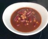 A picture of step 1 of Kidney Red Bean & Job’s Tears with Cocoa.