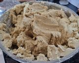 A picture of step 3 of Sarevda papdi.