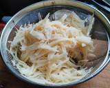 ผัดไข่ปลาดุกกับหน่อไม้สดหวาน วิธีทำสูตร 2 รูป