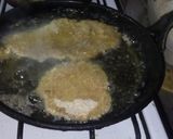Foto del paso 2 de la receta: Milanesas de carne con fritas😍