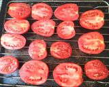 Foto del paso 2 de la receta: Tomates Disecados o Deshidratados 🍅