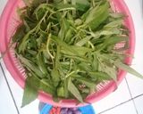 Foto langkah ke 1 dari resep Tumis kangkung.