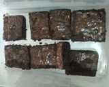 Foto langkah ke 8 dari resep Brownis shiny.