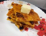 A picture of step 11 of Leftover dal makai roti.
