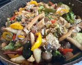 Foto del paso 9 de la receta: Wok de Salmón con almendras y arándanos