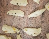 Foto del paso 3 de la receta Panecillos de yogurt con pasas y pepitas de chocolate