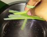 A picture of step 3 of Lemon grass Tea.