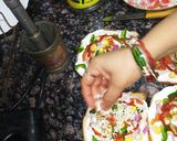 A picture of step 4 of Bread Pizza.