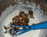 A picture of step 1 of Walnut Shrimp.