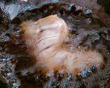 A picture of step 2 of Fried & Steam Chicken Roast 🍗🍗.