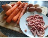 Une image de l'étape 1 de Gâteau de carottes sautées aux lardons & fromage.