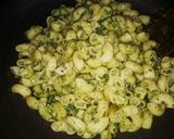 A picture of step 4 of Pesto pasta with mint and coriander.