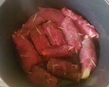 Foto del paso 2 de la receta: Pajaritos (rollos de carne con verduras)