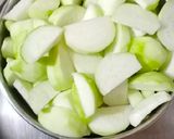 प्याज़ टिंडा (pyaz tinda recipe in Hindi) रेसिपी चरण 1 फोटो