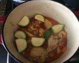 Foto del paso 6 de la receta: Pollo al azafrán para dos
