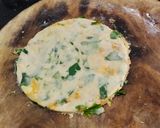 A picture of step 4 of Aloo Methi Paratha.