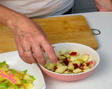 Foto del paso 3 de la receta: Ensalada de Patata, Manzana y Apio