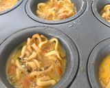 Foto langkah ke 6 dari resep Omelette-noodle muffin.
