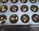 Foto langkah ke 5 dari resep Banana Chocolate Muffin.