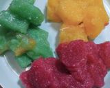 Foto langkah ke 4 dari resep Cenil Singkong Pelangi.