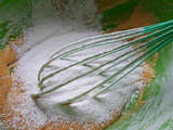 Budín de manzana y pasas (sin harina de trigo y sin azúcar)