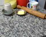 Foto del paso 1 de la receta: Facturas muy fáciles y económicas