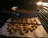 A picture of step 3 of Scamorza, pancetta and asparagus frittata, with crispy potatoes.