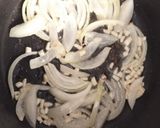 Foto langkah ke 2 dari resep Fettucini seafood lada hitam.
