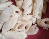 Foto langkah ke 2 dari resep Lumpia Crispy (cemilan 2 bahan).