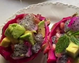 Foto del paso 6 de la receta: Postre de fruta del dragón, aguacate, granada y miel