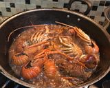Foto langkah ke 5 dari resep Lobster cilacap dimasak saus tiram.