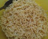 Foto langkah ke 1 dari resep Mie cakalang madu.