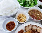 Hình bước làm 3 của món Bún mắm nêm thịt quay
