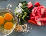 รูปขั้นตอนการทำที่ 1 ของ มะเขือเทศผัดไข่อย่างจีน🍳🍅