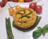 Foto del passaggio 7 della ricetta Cous cous con asparagi,ceci e pomodorini al profumo di zafferano