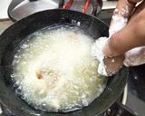 A picture of step 2 of Crunchy leftover potato with mint deep.