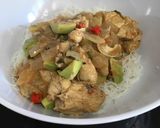 Foto del paso 5 de la receta: Curry de pollo rápido y sencillo con anacardos, leche de coco y