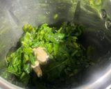 A picture of step 2 of Royal palak kaju masala.