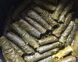 A picture of step 7 of Yaprak Sarma (stuffed grape leaves).