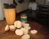 Foto del paso 1 de la receta: Ventresca de atún sobre pan con mi crema de tomate