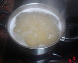 Foto del paso 1 de la receta: Penne (pasta) con cebolla sofrita y paté al horno